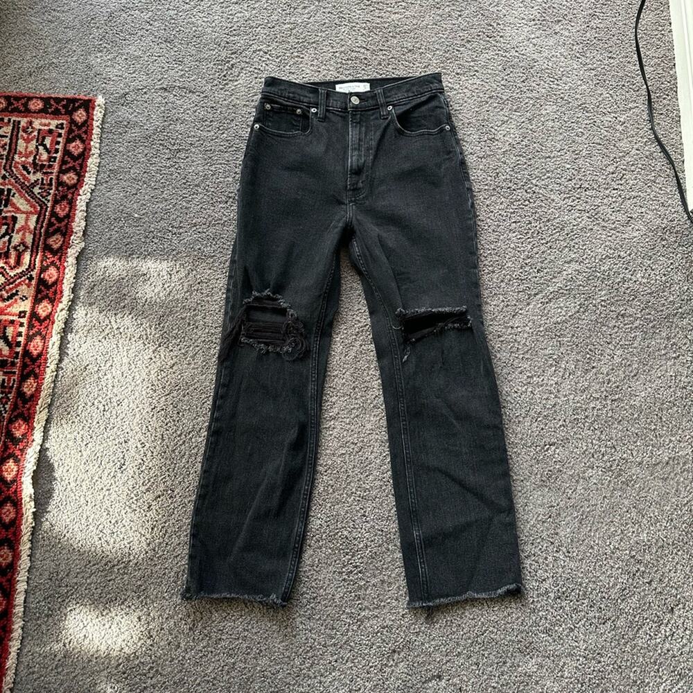 Abercrombie Ultra High Rise Ankle Straight Jeans - Picture 1 of 7